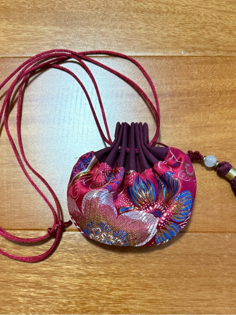 Red Floral Drawstring Women’s Pouch Bag